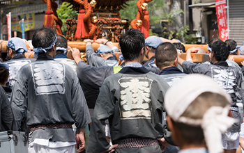 本染め法被：お祭り風景